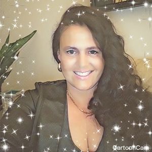 Meet your Posher, Carrie